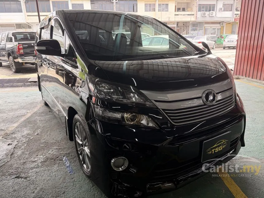 2011 Toyota Vellfire Z MPV