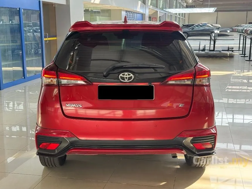 2021 Toyota Yaris E Hatchback