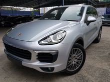 2016 Porsche Cayenne 3.0 Turbo Diesel With Red Interior,2 Way Memory Seats,Paddle Shift,Silver Colour