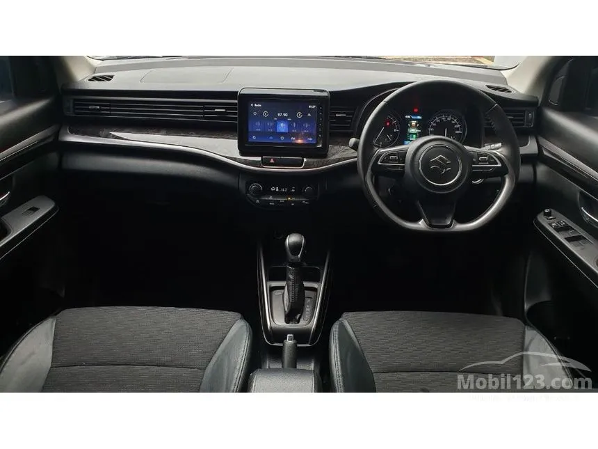 2024 Suzuki XL7 Alpha Hybrid SUV