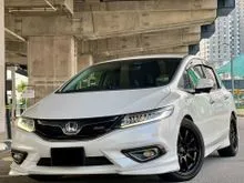 2016 Honda Jade 1.5 RS MPV // VTEC Turbo // Paddle Shifter // 6 Seater MPVs // Facelift LED Headlamps // Reverse Camera //