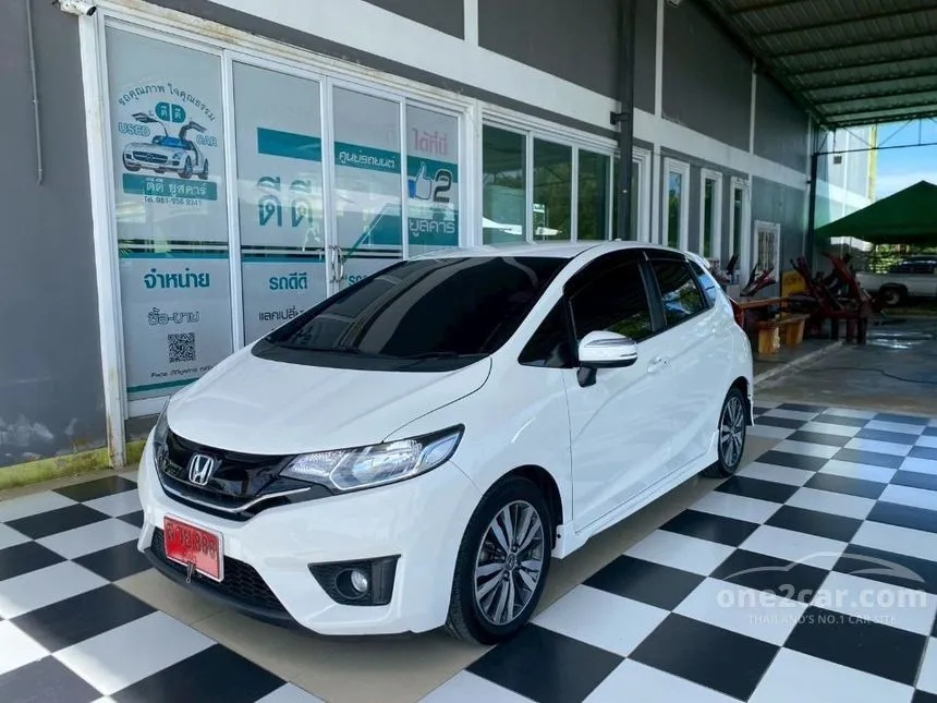 2015 Honda JAZZ SV Hatchback
