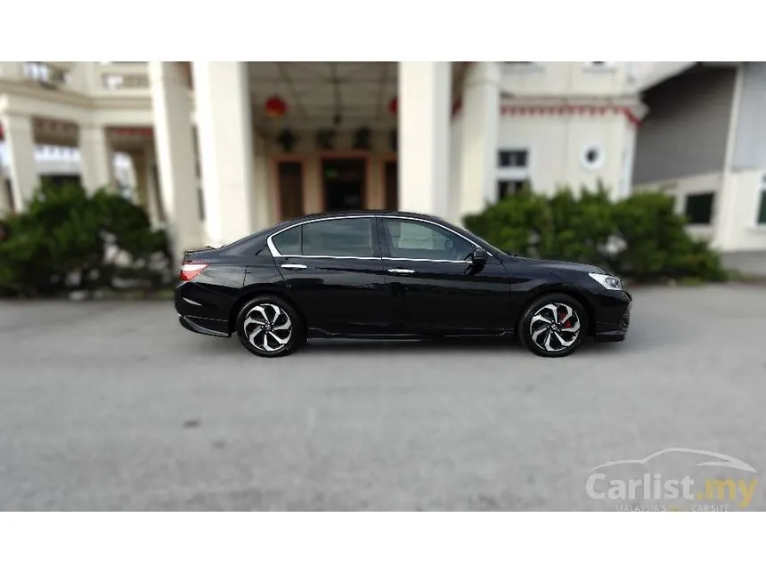 2016 Honda Accord i-VTEC VTi-L Sedan