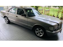 1989 Mercedes-Benz 300SE 3.0 with Sunroof & Power Windows!