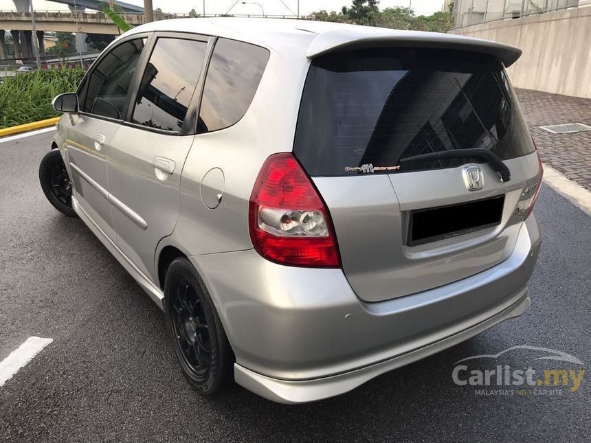 Honda Jazz 05 Vtec 1 5 In Selangor Automatic Hatchback Silver For Rm 27 800 Carlist My