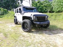 HAVE 2 UNIT!!! UNREGISTER!!! Jeep Wrangler 3.6 Unlimited Sahara SUV , PRICE CAN NEGO!!! DONT MISS OUT!!!