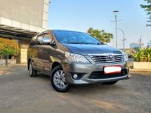 2012 Toyota Kijang Innova 2.5 G MPV abu metalik diesel matic