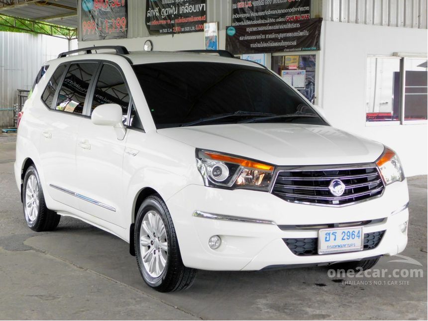 Ssangyong stavic 2014