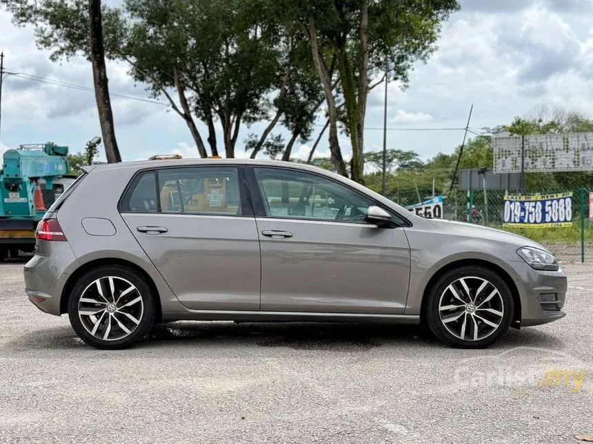 2016 Volkswagen Golf TSI Comfortline Hatchback
