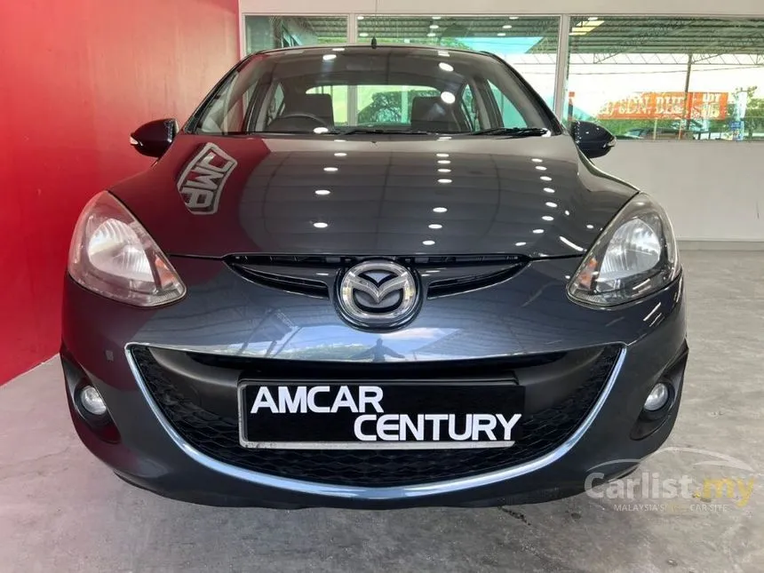 2011 Mazda 2 V Sedan