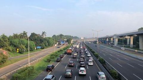 PSBB Transisi Dimulai, Jalanan Jakarta Kembali Ramai