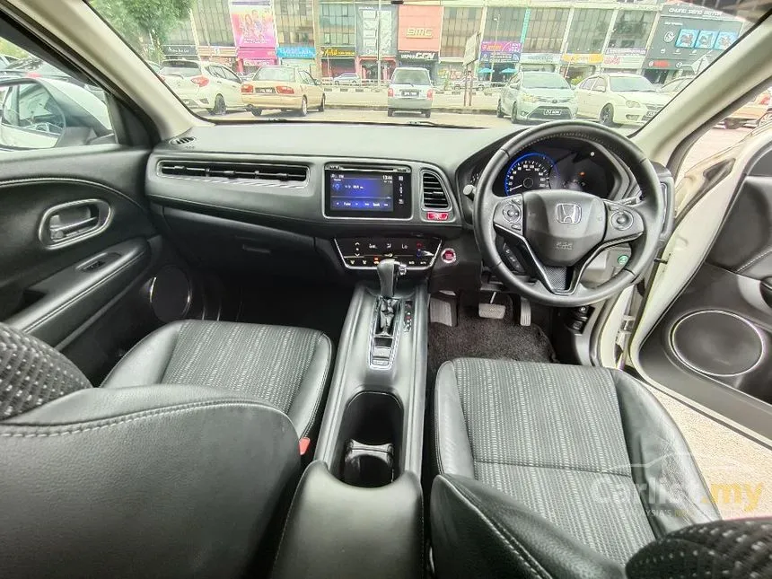 2017 Honda HR-V V SUV