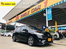 2015 Honda Jazz 1.5 (ปี 14-18) SV+ i-VTEC Hatchback AT
