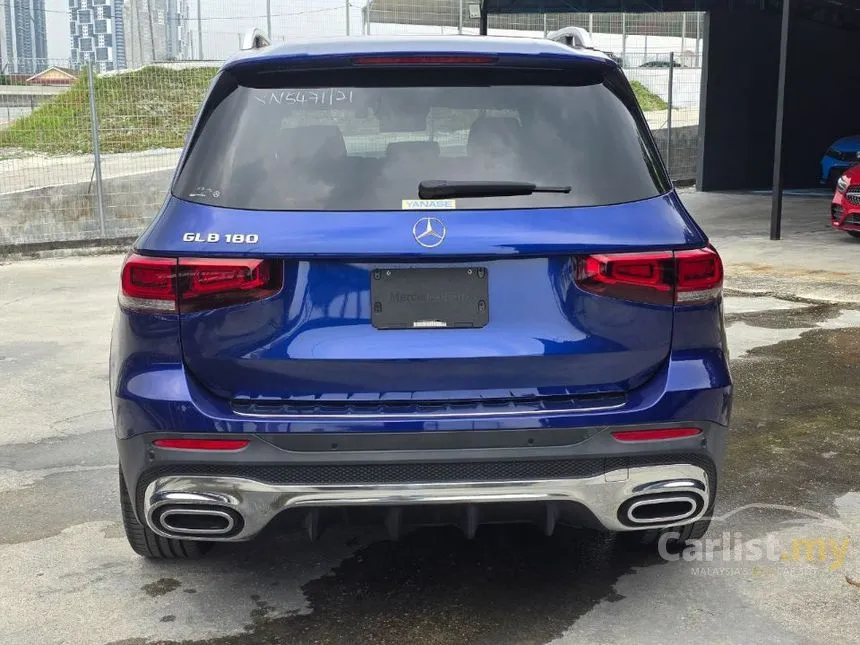 2021 Mercedes-Benz GLB250 4MATIC AMG Line SUV