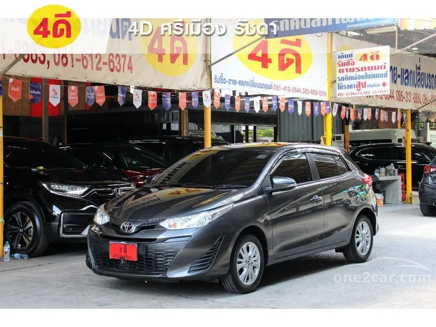 2018 Toyota YARIS E Hatchback