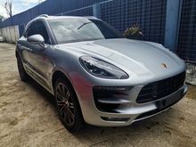 2016 Porsche Macan 3.6 Turbo SUV
