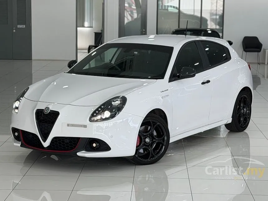 2021 Alfa Romeo Giulia Veloce Sedan