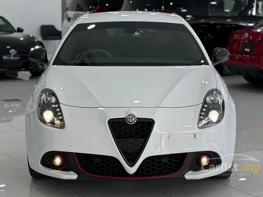 2021 Alfa Romeo Giulia Veloce Sedan