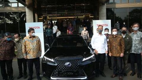 Mobil Listrik Mewah, Canggih Lexus UX 300e Kendaraan Resmi KTT G20 Bali