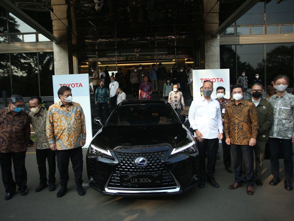 Mobil Listrik Mewah, Canggih Lexus UX 300e Kendaraan Resmi KTT G20 Bali