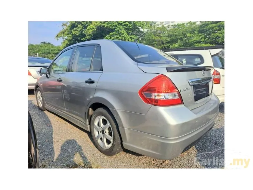 2011 Nissan Latio ST Sedan