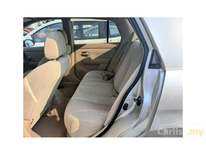 2011 Nissan Latio ST Sedan