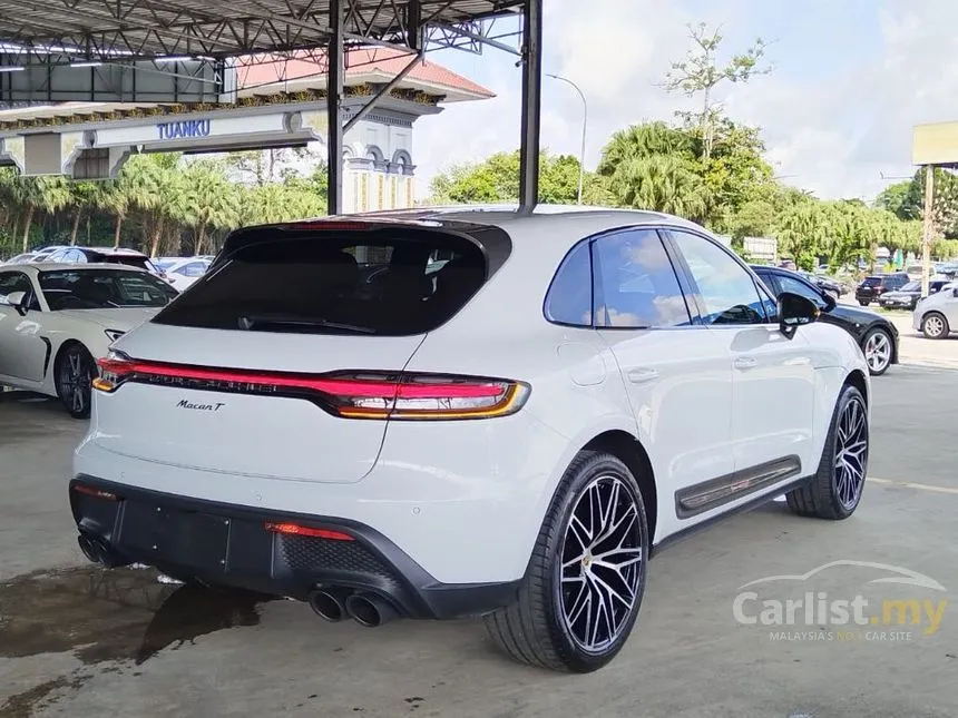 2022 Porsche Macan SUV