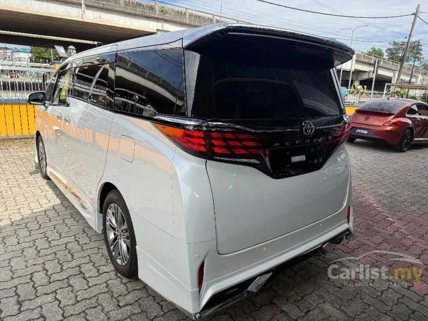 2023 Toyota Alphard Z MPV
