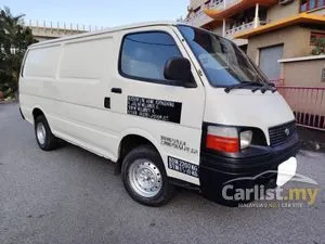 2005 Toyota Hiace 3.0 Van