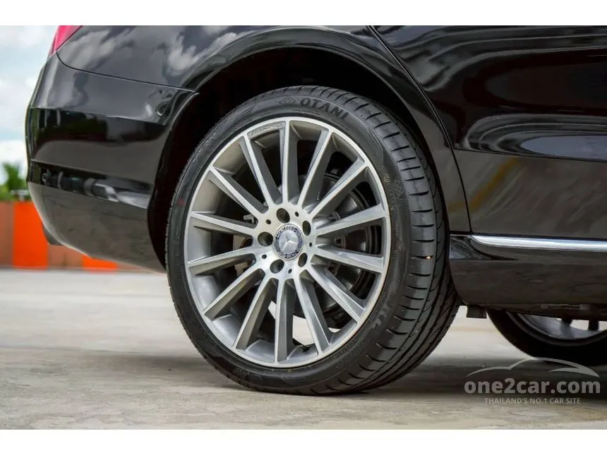 2017 Mercedes-Benz C350 e AMG Dynamic Sedan