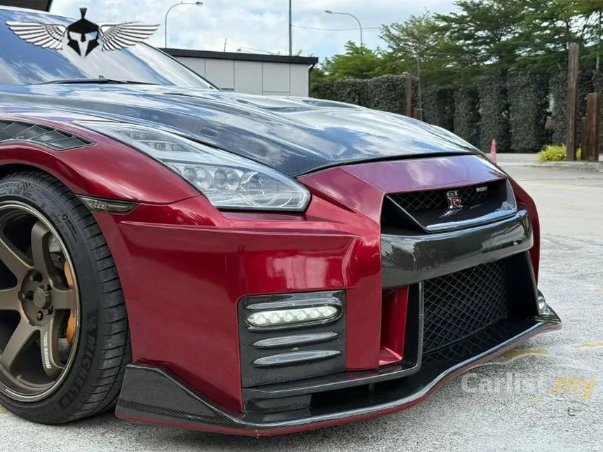 2013 Nissan GT-R Premium Edition Coupe