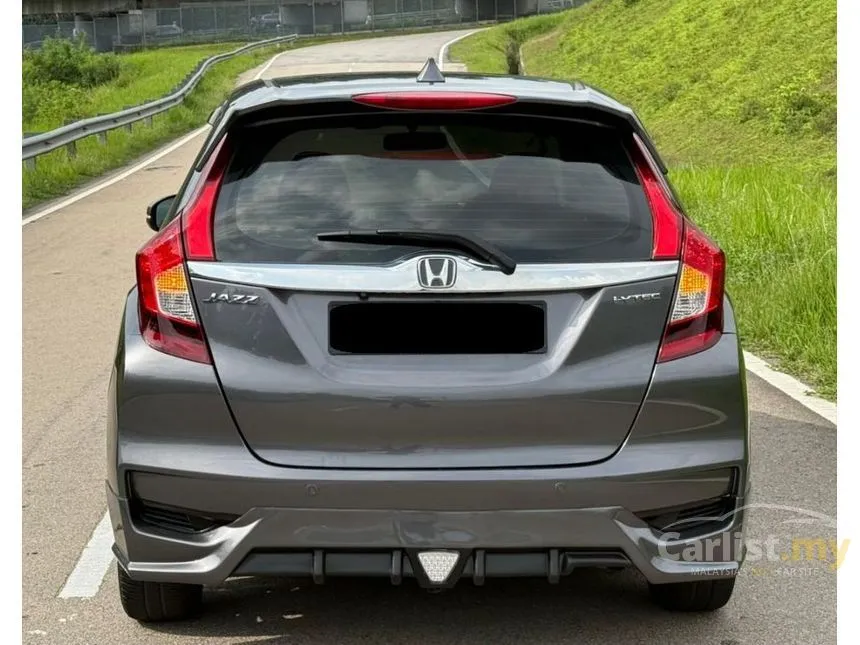 2017 Honda Jazz V Hatchback