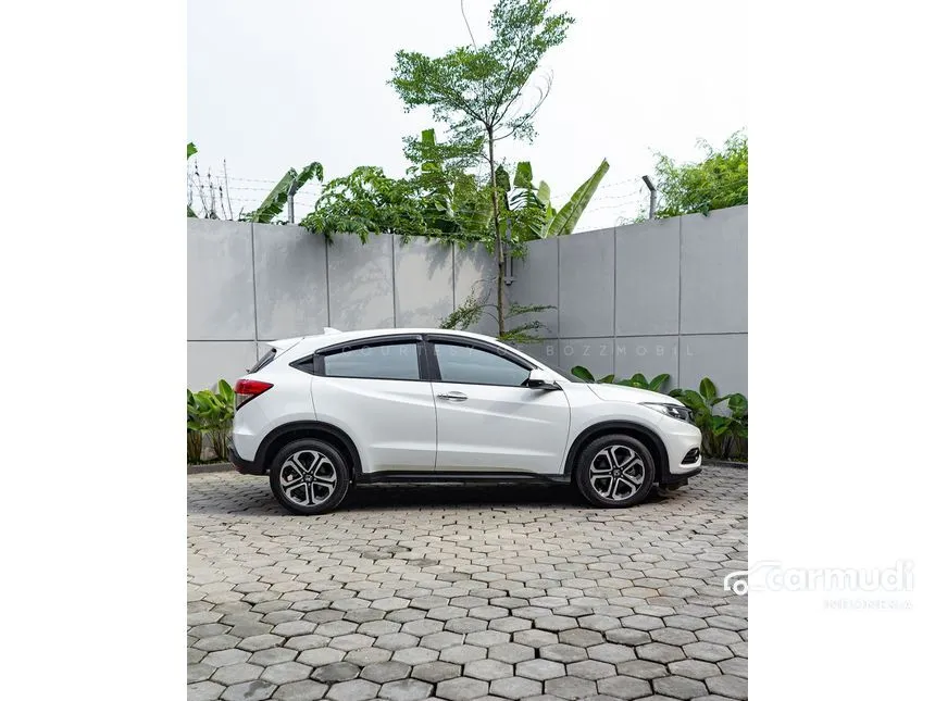 2021 Honda HR-V E SUV