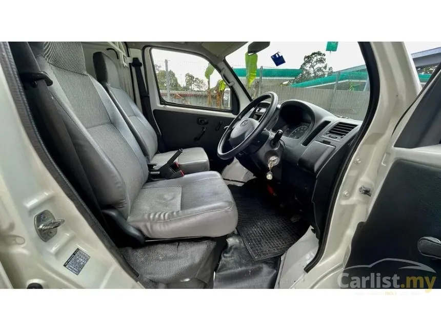 2015 Daihatsu Gran Max Panel Van