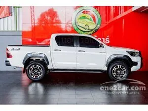 2023 Toyota HILUX REVO 2.4 Mid Double Cab Pickup
