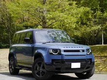 2024 Land Rover Defender 3.0 110 D300 X-Dynamic HSE Diesel Turbo 4WD, Black Exterior Package, Panoramic Roof, Meridian Sound, INCOMING STOCK