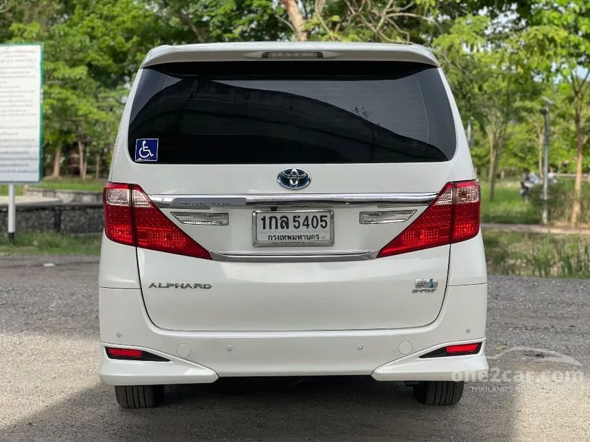 2013 Toyota ALPHARD HV Van