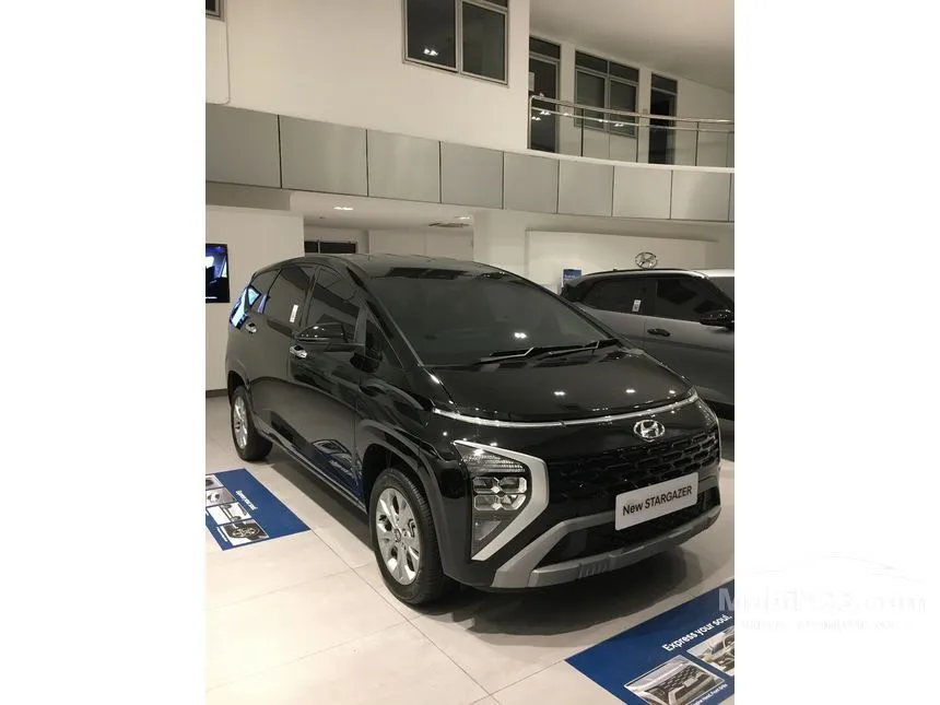 Jual Mobil Hyundai Stargazer 2024 Essential 1.5 di Jawa Barat Automatic Wagon Putih Rp 239.714.000