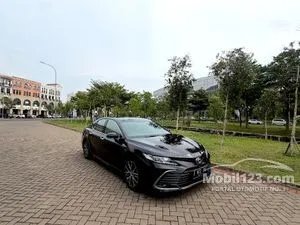2022 Toyota Camry 2.5 V Sedan