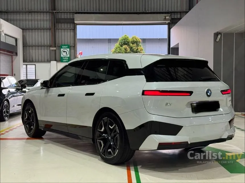 2022 BMW iX xDrive40 SUV