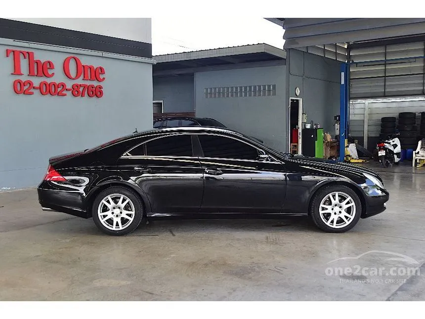 2005 Mercedes-Benz CLS350 Sedan