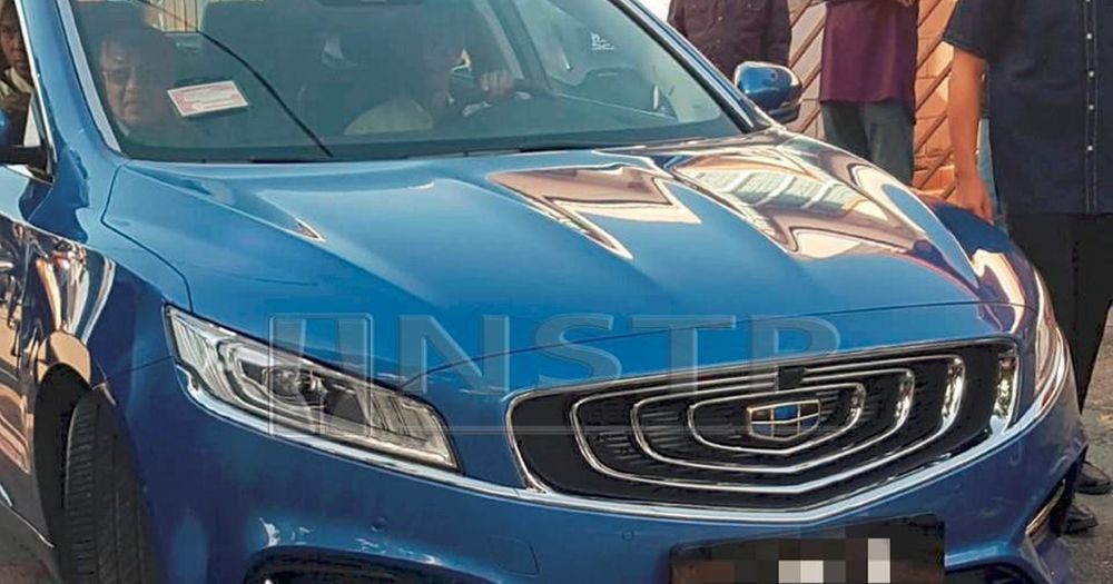 Tun Mahathir Seen In A Geely Borui - Potential Perdana Replacement? 