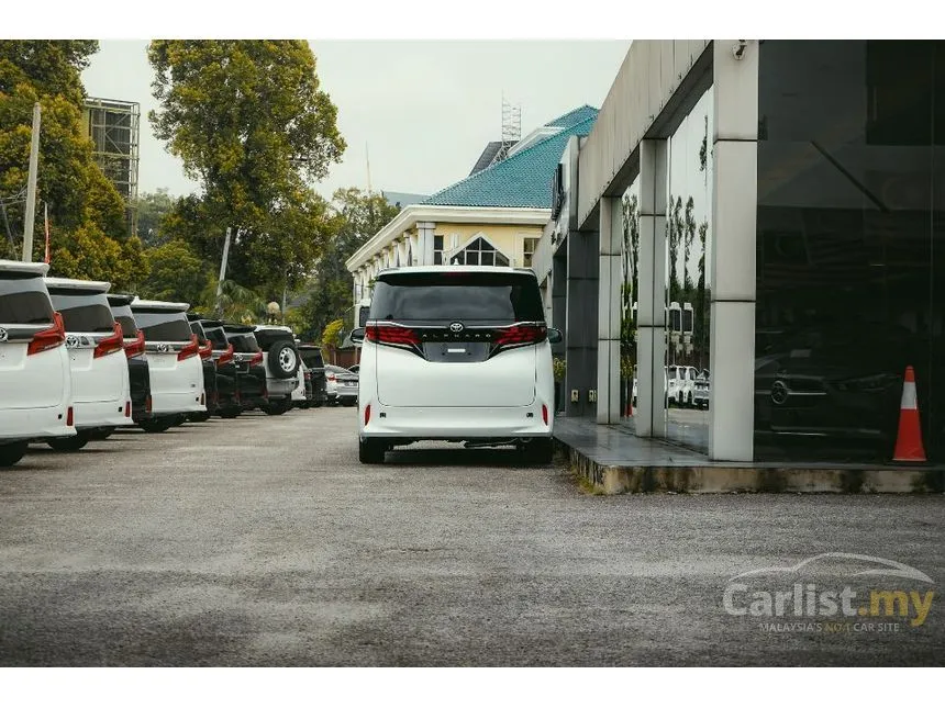 2024 Toyota Alphard Executive Lounge MPV