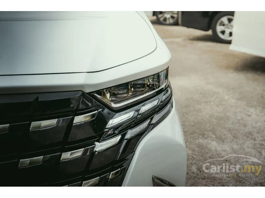2024 Toyota Alphard Executive Lounge MPV
