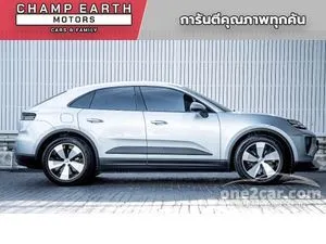 2026 Porsche MACAN Electric SUV
