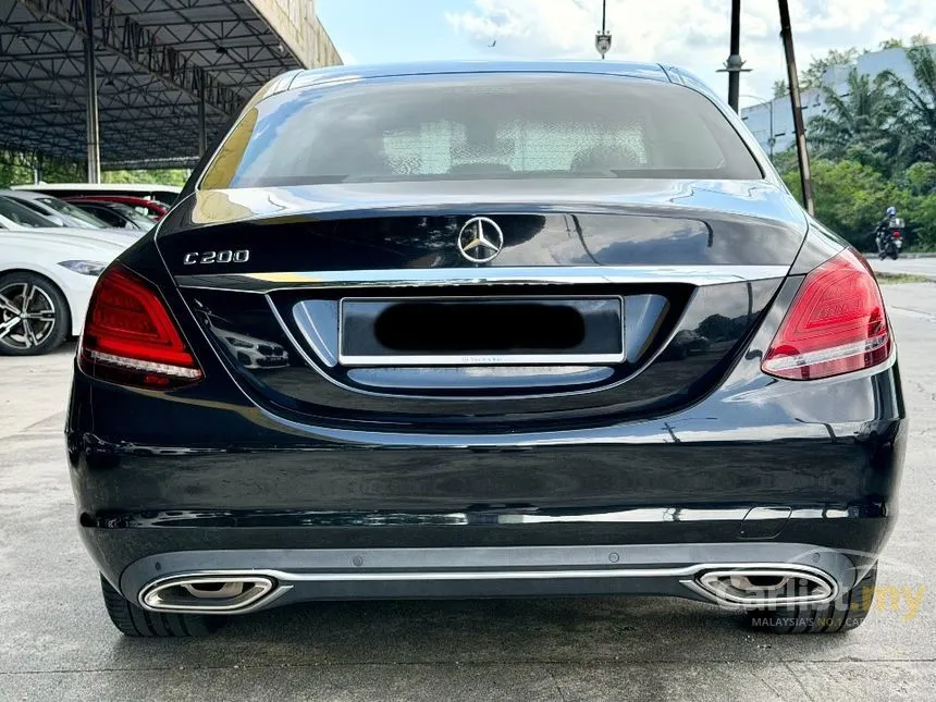 2018 Mercedes-Benz C200 Avantgarde Sedan