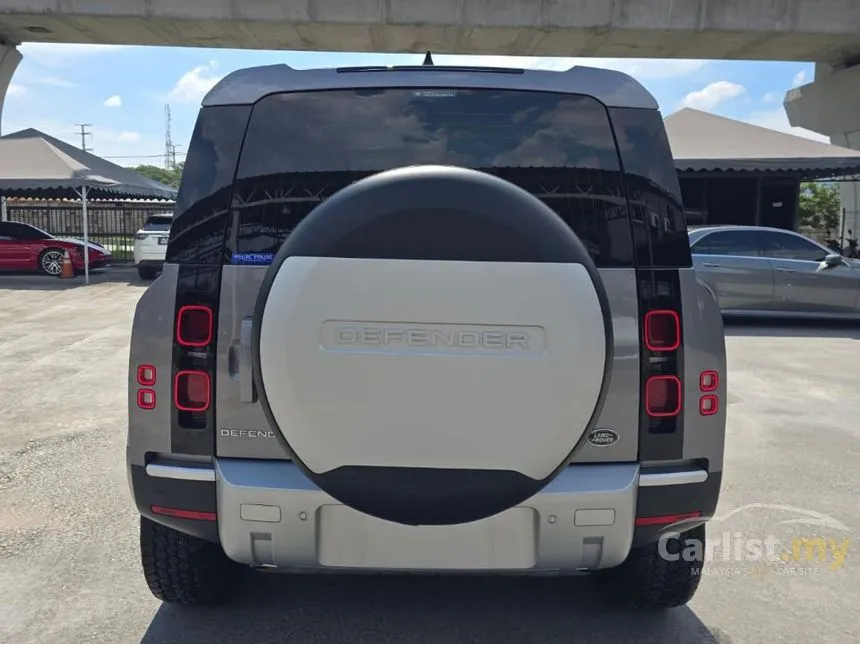 2022 Land Rover Defender 90 P300 SUV