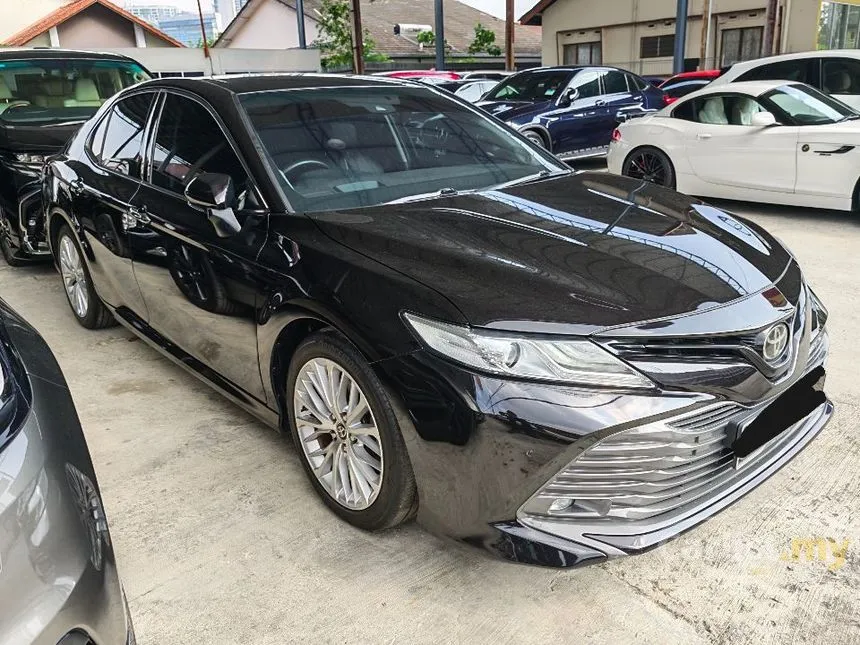 2020 Toyota Camry V Sedan