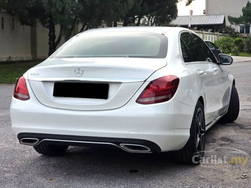 2018 Mercedes-Benz C200 AMG Line Sedan