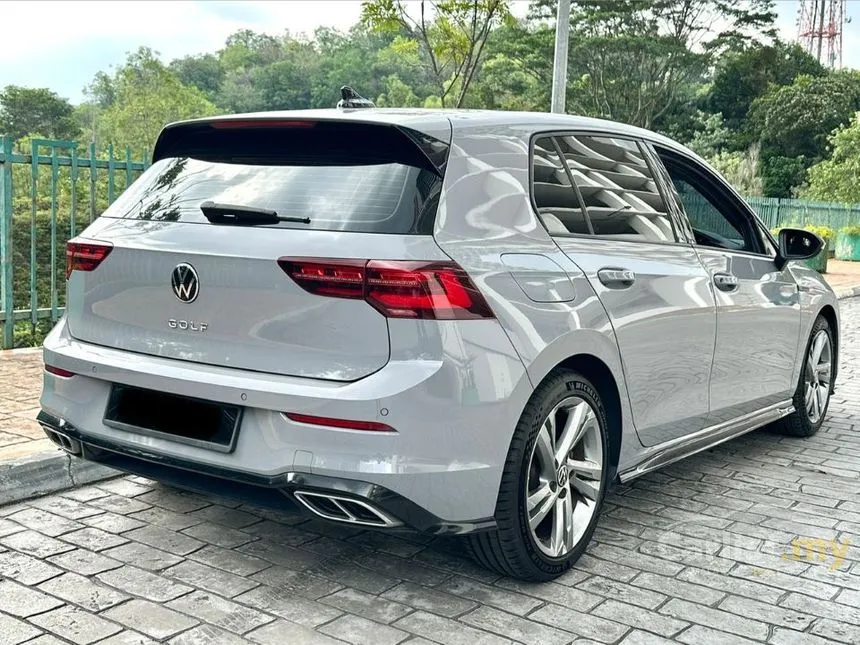 2022 Volkswagen Golf TSI R-Line Hatchback